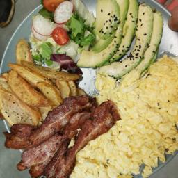 Huevos Reveultos, Fritos o Tortilla