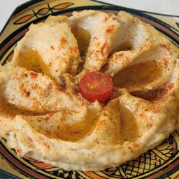 HUMMUS