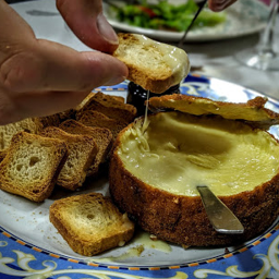 CAMEMBERT EMPANADO