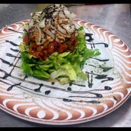 ENSALADA DE PISTO CON BONITO