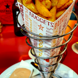 Patatas bravas estilo Copeta