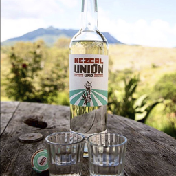 Mezcal blanco Unión Uno