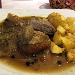 Perdiz estofada a la Toledana