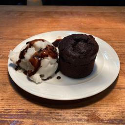 Coulant de chocolate.