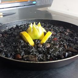 Arroz negro de calamares