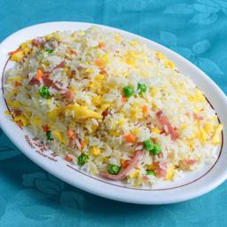 21. Arroz tres delicias 