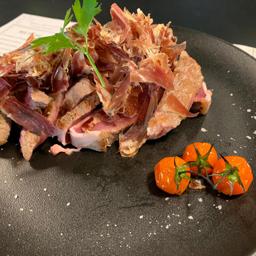 Entrecot picado de ternera con virutas de jamón ibérico