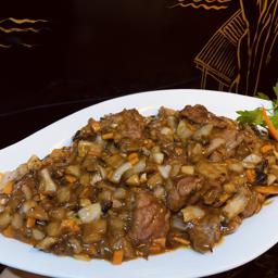 56. Ternera salteada picante