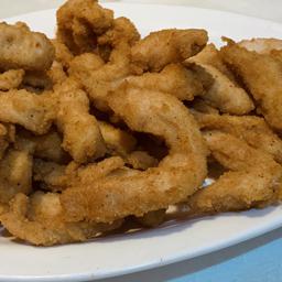 148. Pollo frito especial (empanado)