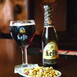 ■ Leffe Blonde y Brune