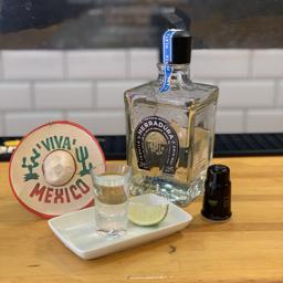 Herradura blanco