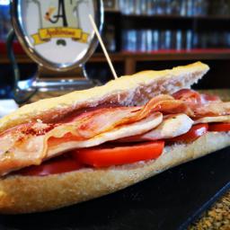 Bocadillo de pollo