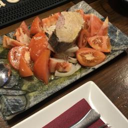 Tomates con ventresca