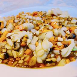 48. Calamares con guindillas 