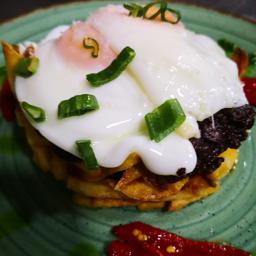 HUEVOS CON MORCILLA MATACHANA