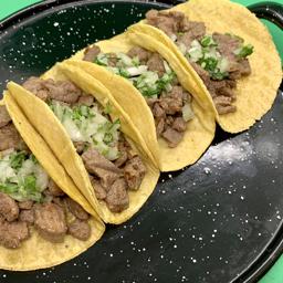 Tacos de bistec borracho