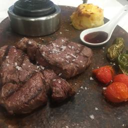 Solomillo vacuno a la brasa