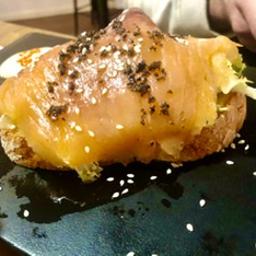 Tosta de salmón 