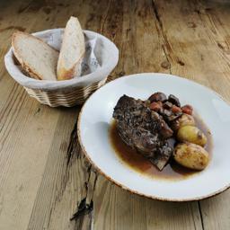 Rotî de Ternera al vino tinto