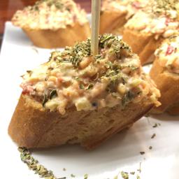 33. Ensaladilla de salmón 