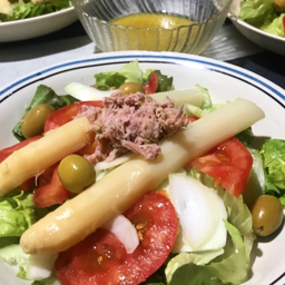 Ensalada de la casa.