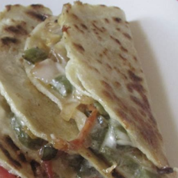 Quesadillas de nopales (2)