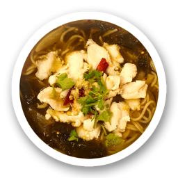 106. Sopa de Tallarines de arroz con pescado y verduras