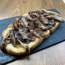 Tosta de solomillo