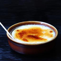 Crema catalana con azúcar quemada