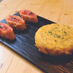 Tortilla de patatas y cebolla casera