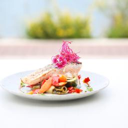 SALMON NORUEGO A LA PLANCHA 