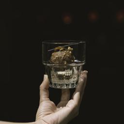 FERRERO CON CORAZON LIQUIDO DE AVELLANA