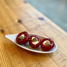 PIMIENTOS PICANTES RELLENOS DE QUESO