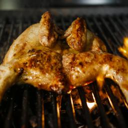 PICANTÓN CRIOLLO A LA BRASA.