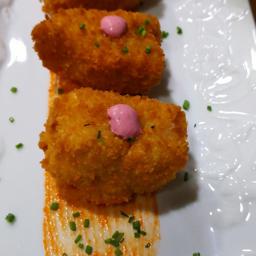 CROQUETAS CASERAS DE MEJILLONES EN ESCABECH