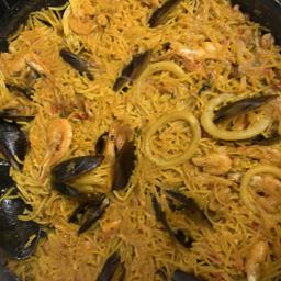 Fideua Marinera con all i oli.