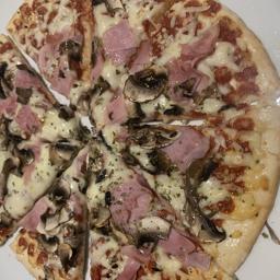 Jamón y champiñones