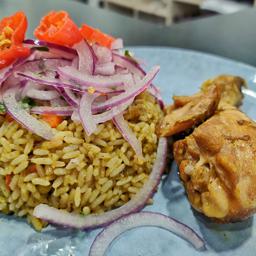 Arroz con Pollo