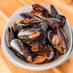 MEJILLONES EN CURRY THAI 