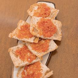 PAN DE CRISTAL CON TOMATE