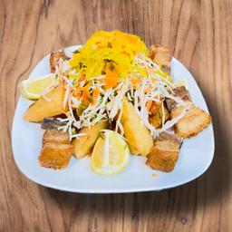 Yuca con Chicharrón