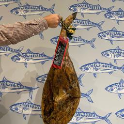 Nuestro JAMÓN DE CEBO DE CAMPO