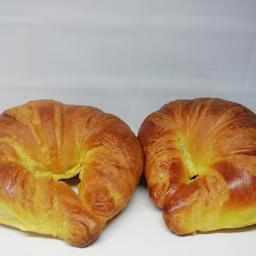 Croissants caseros.