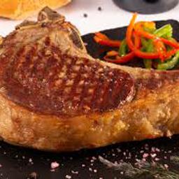 Chuleton de ternera (400 gr )con patatas y verdura 