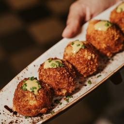 CROQUETAS CRUJIENTES DE POLLO AL CURRY