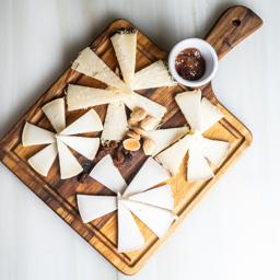 Quesos de Catí (Maestrazgo): semi-curado oveja, hierbas oveja, oveja y cabra