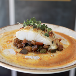 BACALAO GRATINADO CON ALIOLI DE NARANJA Y MIEL