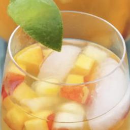 Copa de 0.5 l de sangria de cava