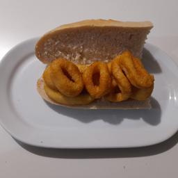 Calamares enharinados