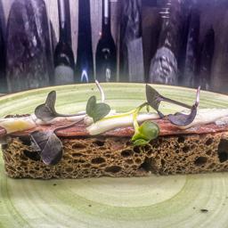 ANCHOAS EN MANTEQUILLA